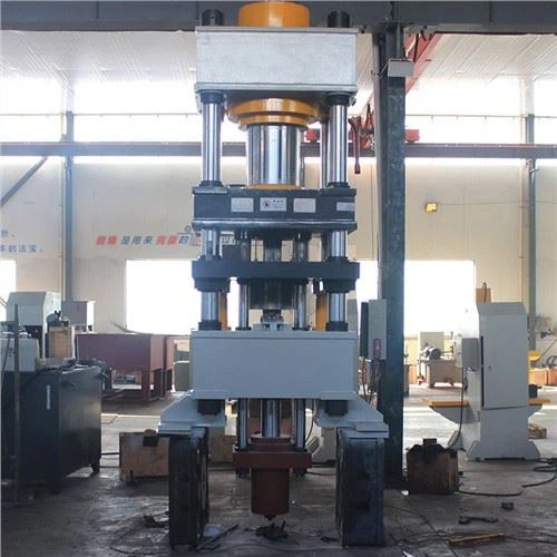 Hydraulický lis na briketování 400 tun solných cihel